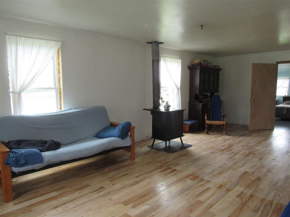 A 99,999 Amish Home For Sale (23 Photos) Amish America
