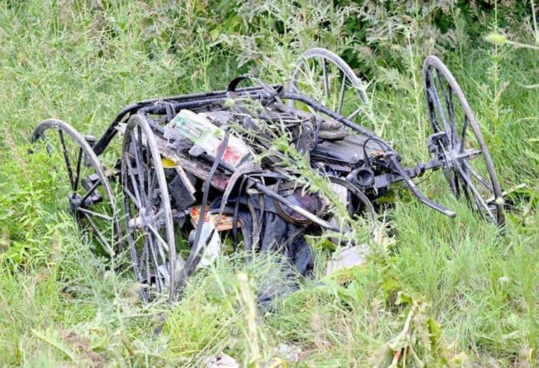 Amish Man & Woman Airlifted After Buggy Wreck on Iowa Road With Deadly History