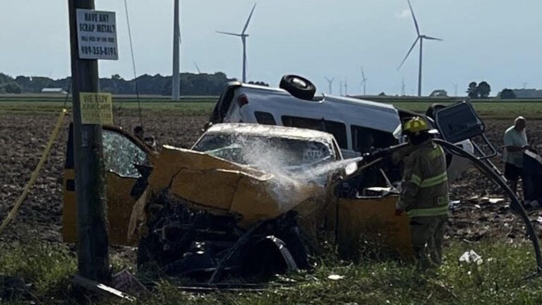 Five Amish Killed In Van Wreck – After Truck Runs Stop Sign