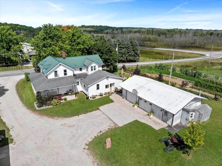 An Amish Organic Farm & House Just Listed For $1.42 Million — Electricity Not Included (28 Photos)