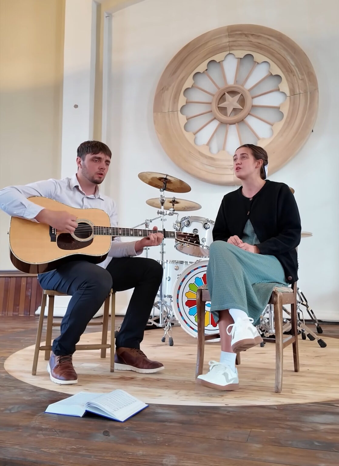 Ben & Rose Short: “This World Is Not My Home” - Amish America
