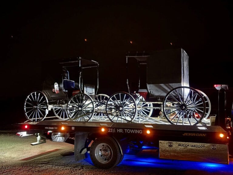 4 Amish Teens Caught Breaking Into Home — Charged With Felony Burglary, Underage Drinking; Buggies Towed