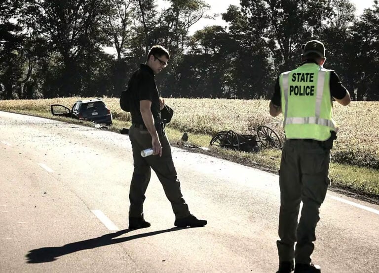 Amish Teacher, 29, Killed In Buggy Crash While Riding With Two Of Her Students (Illinois)