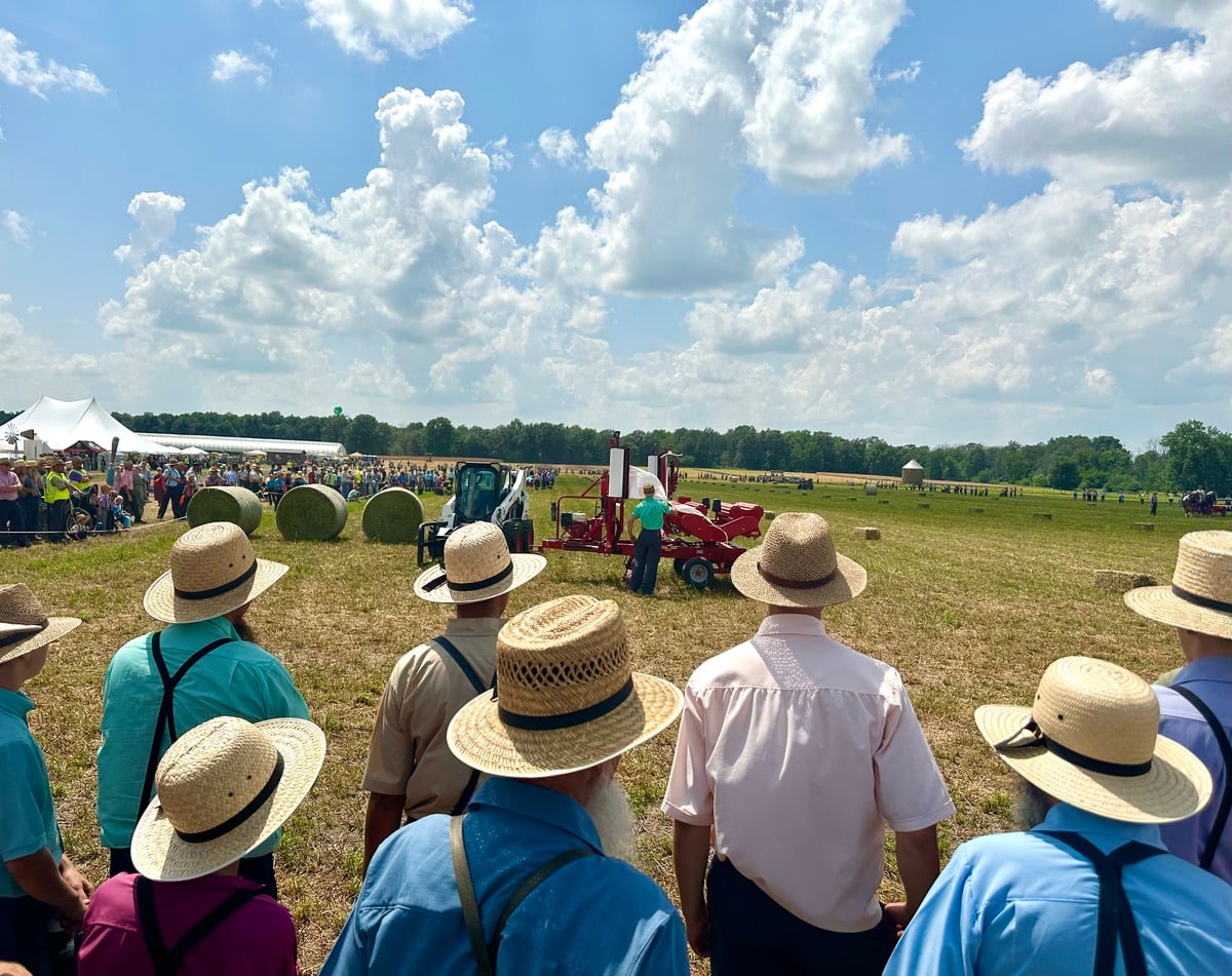 Hay demo – Horse Progress Days 2026 Round bales and Bobcat skid-steer at the hay demo, Horse Progress Days 2026