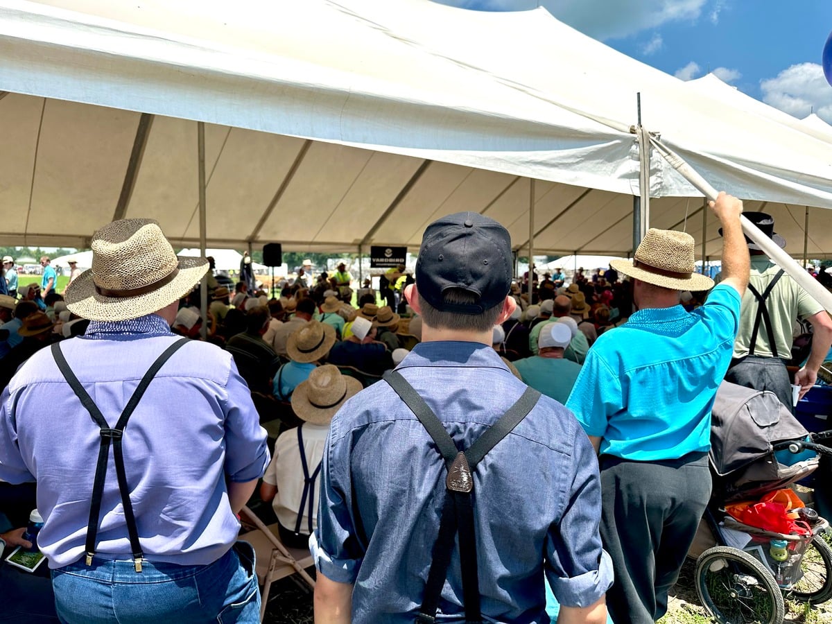 Joel Salatin chicken processing seminar – Horse Progress Days 2026 Joel Salatin of Polyface Farm giving a chicken processing seminar at Horse Progress Days 2026