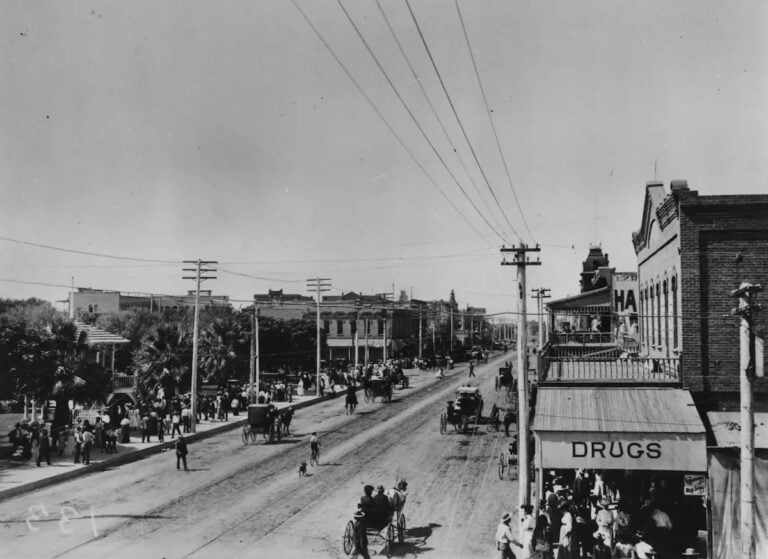Before Phoenix Was A Major City, A Breakaway Amish Group Made It Their Home – Then Came To A Strange End