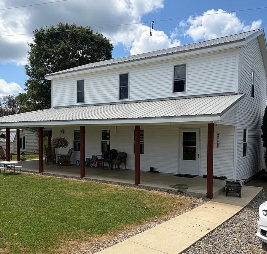 Exterior of a six-bedroom Amish home in Punxsutawney, Pennsylvania