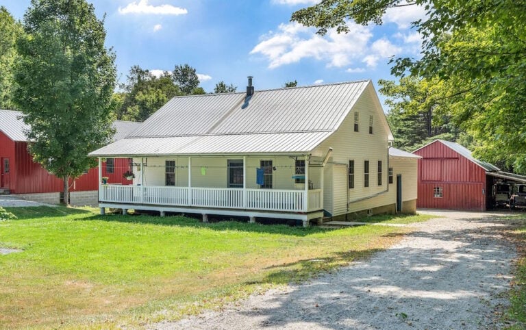 Inside A Charming Pint-Sized Amish Home in Maine — With No Plumbing and a Hand Pump at the Kitchen Sink (29 Photos)